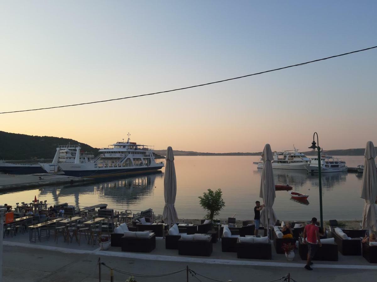 Pansion Pasalimani Hotel Amoliani Bagian luar foto